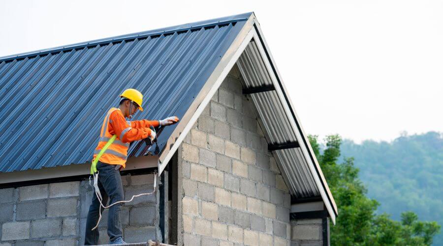 Expert top industrial roofings services in Avon Park, FL
